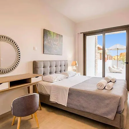 ヴィラ Angelina Olivestone By ゲンナジー