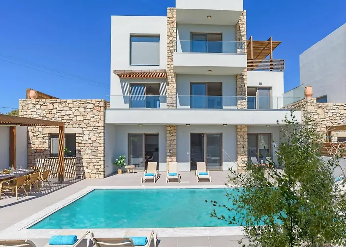 Angelina Olivestone By Vilă